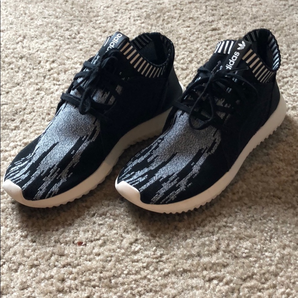 Adidas Tubular